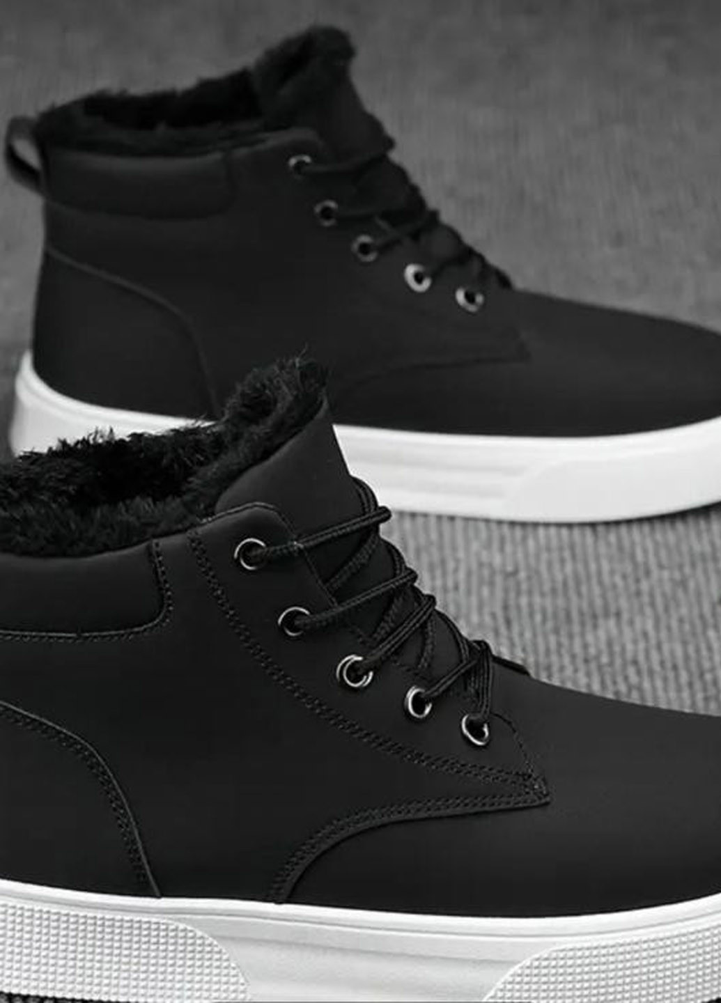 Черные осенние кроссовки SHEIN