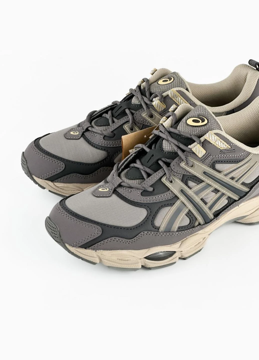 Комбіновані кросівки 1203a558-020 демісезон Asics Gel Nyc Utility