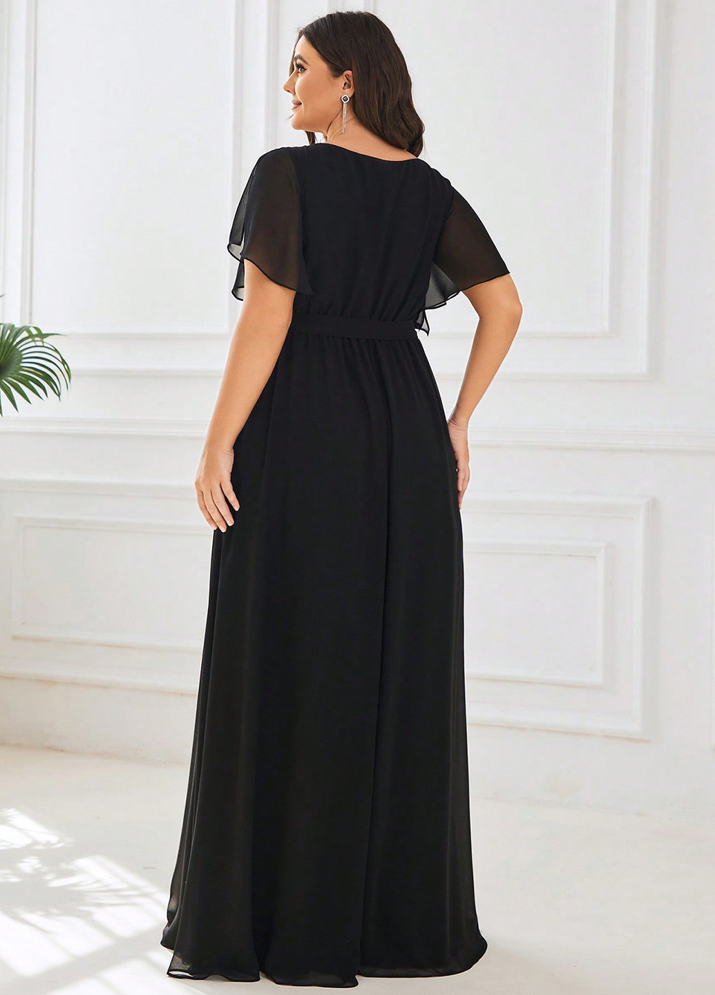 Чорна коктейльна, вечірня сукня на запах, кльош SHEIN однотонна