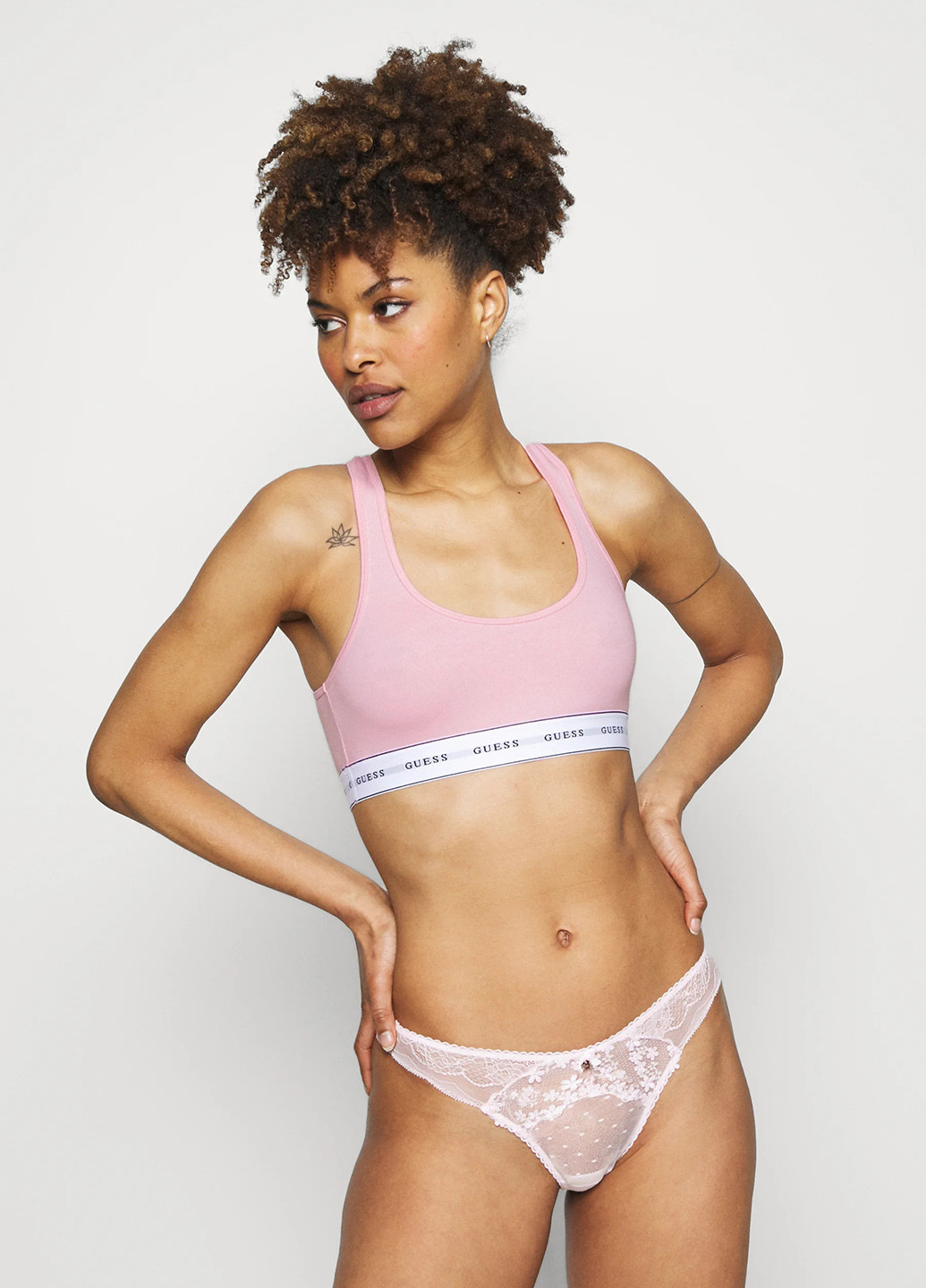 Топ Guess (257470411)