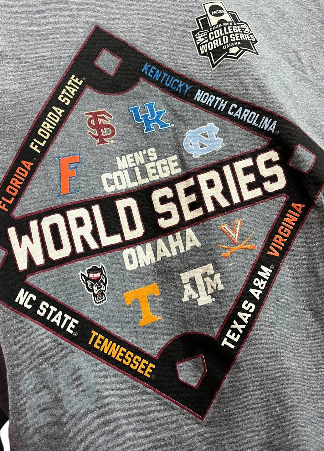 Сіра футболка Blue 84