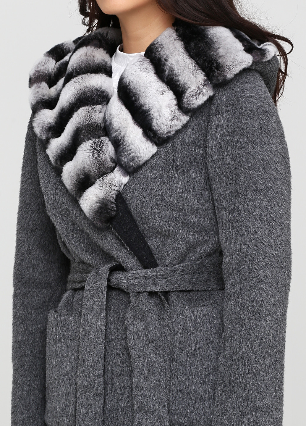 Серое демисезонное Пальто однобортное Saga Furs