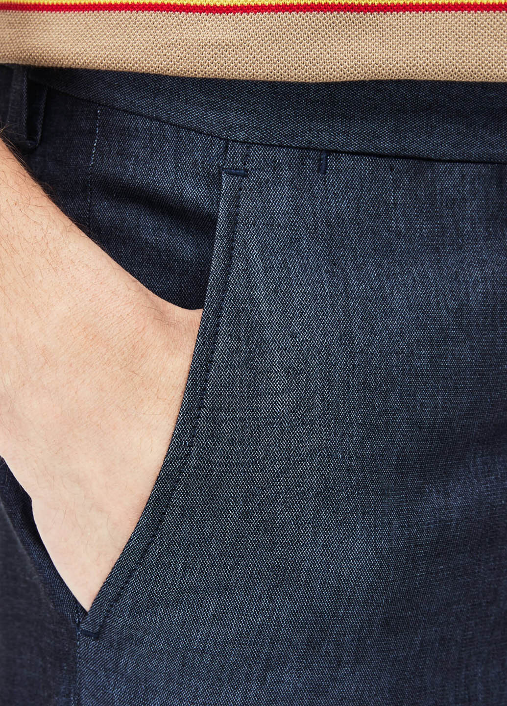 Темно-синие кэжуал демисезонные зауженные брюки Lacoste