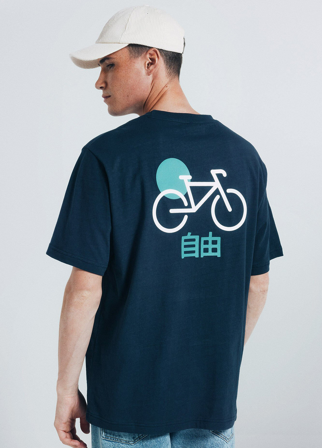 Темно-синя футболка Springfield