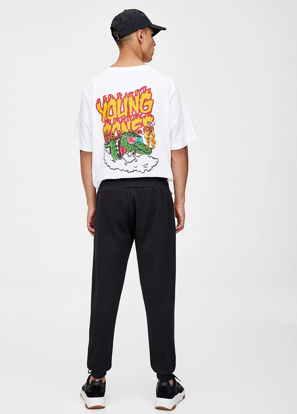 Черные спортивные демисезонные джоггеры брюки Pull & Bear
