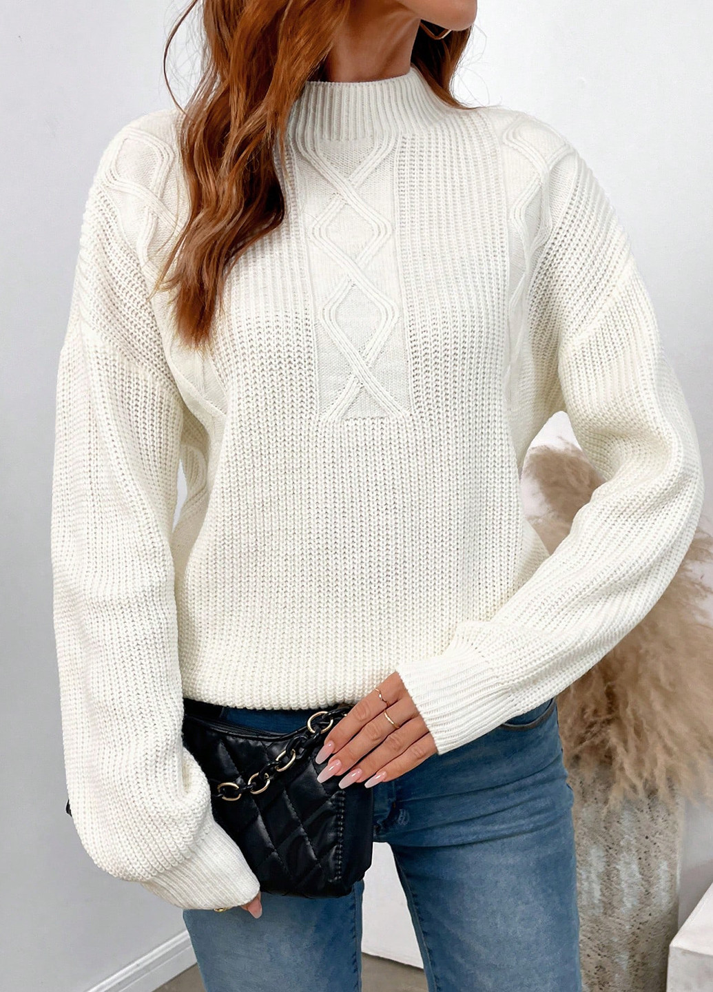 Білий демісезонний светр SHEIN