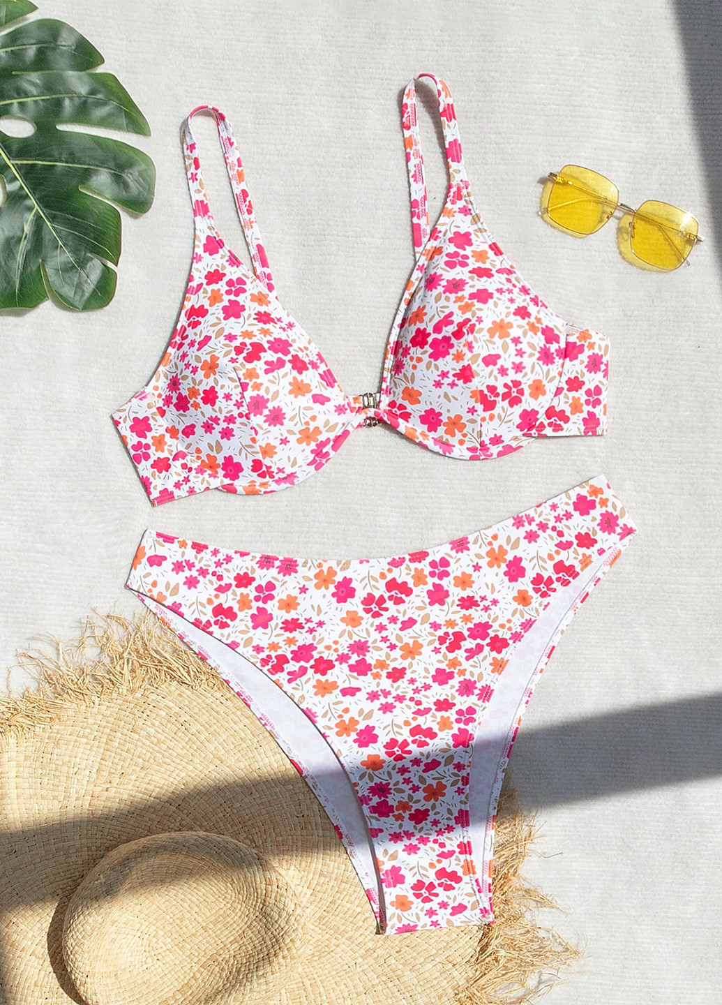 Белый летний купальник раздельный SHEIN