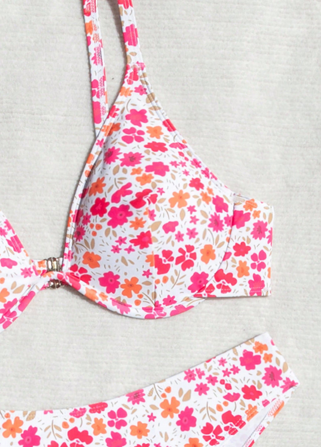 Белый летний купальник раздельный SHEIN