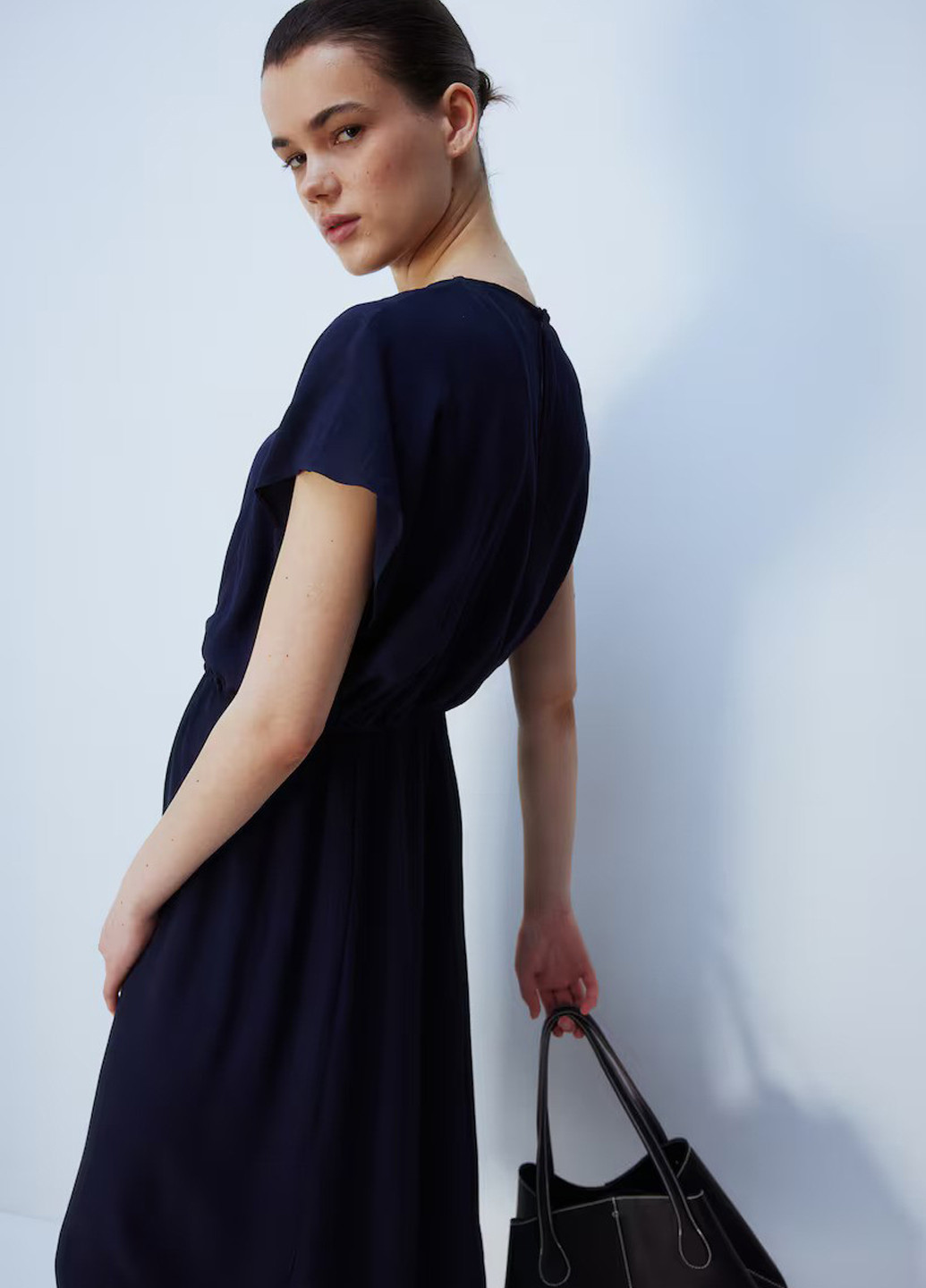 Темно-синее кэжуал, деловое платье для кормящих H&M однотонное