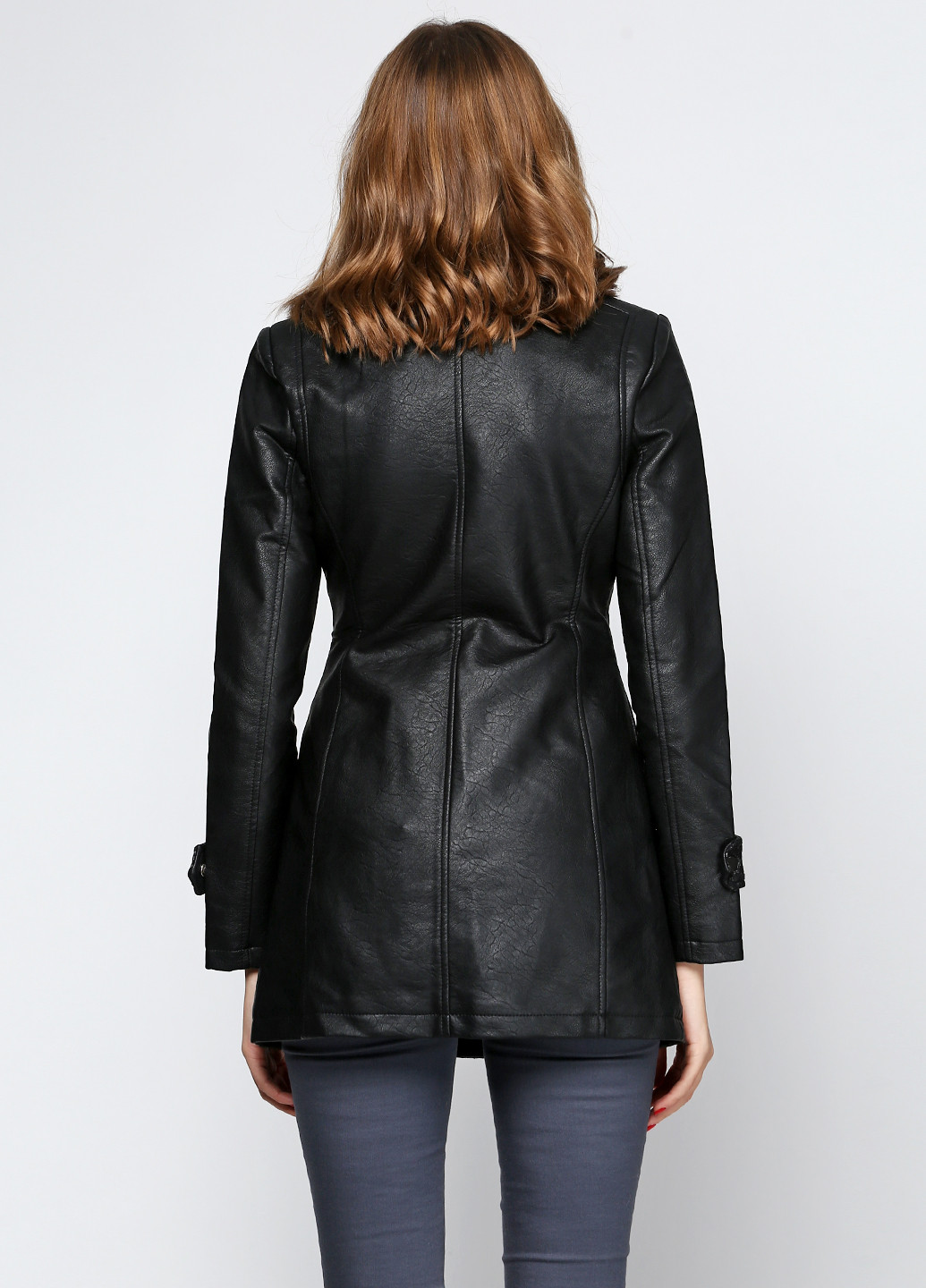 Чорна демісезонна куртка B.Style