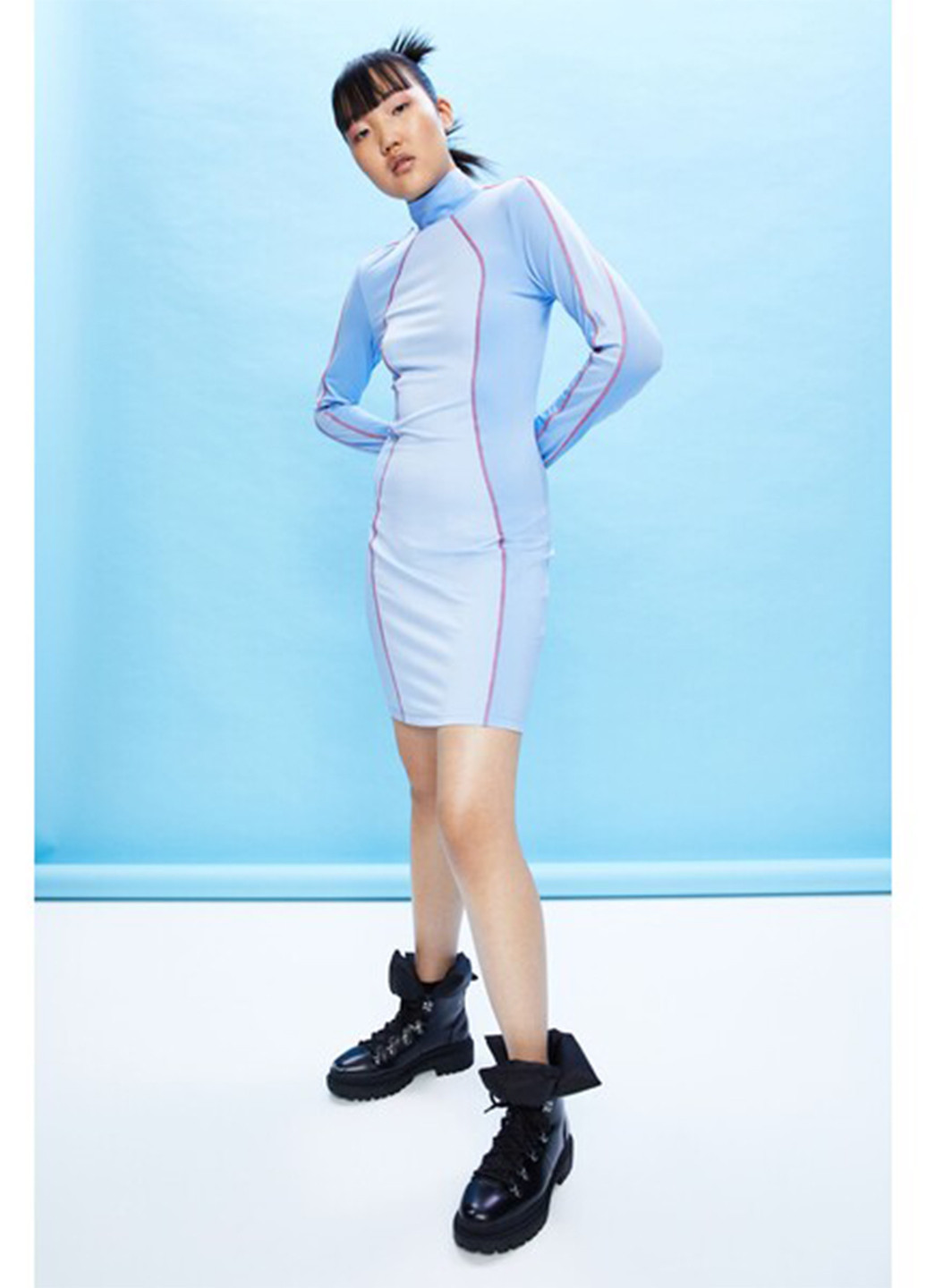 Блакитна кежуал плаття, сукня сукня-водолазка H&M однотонна