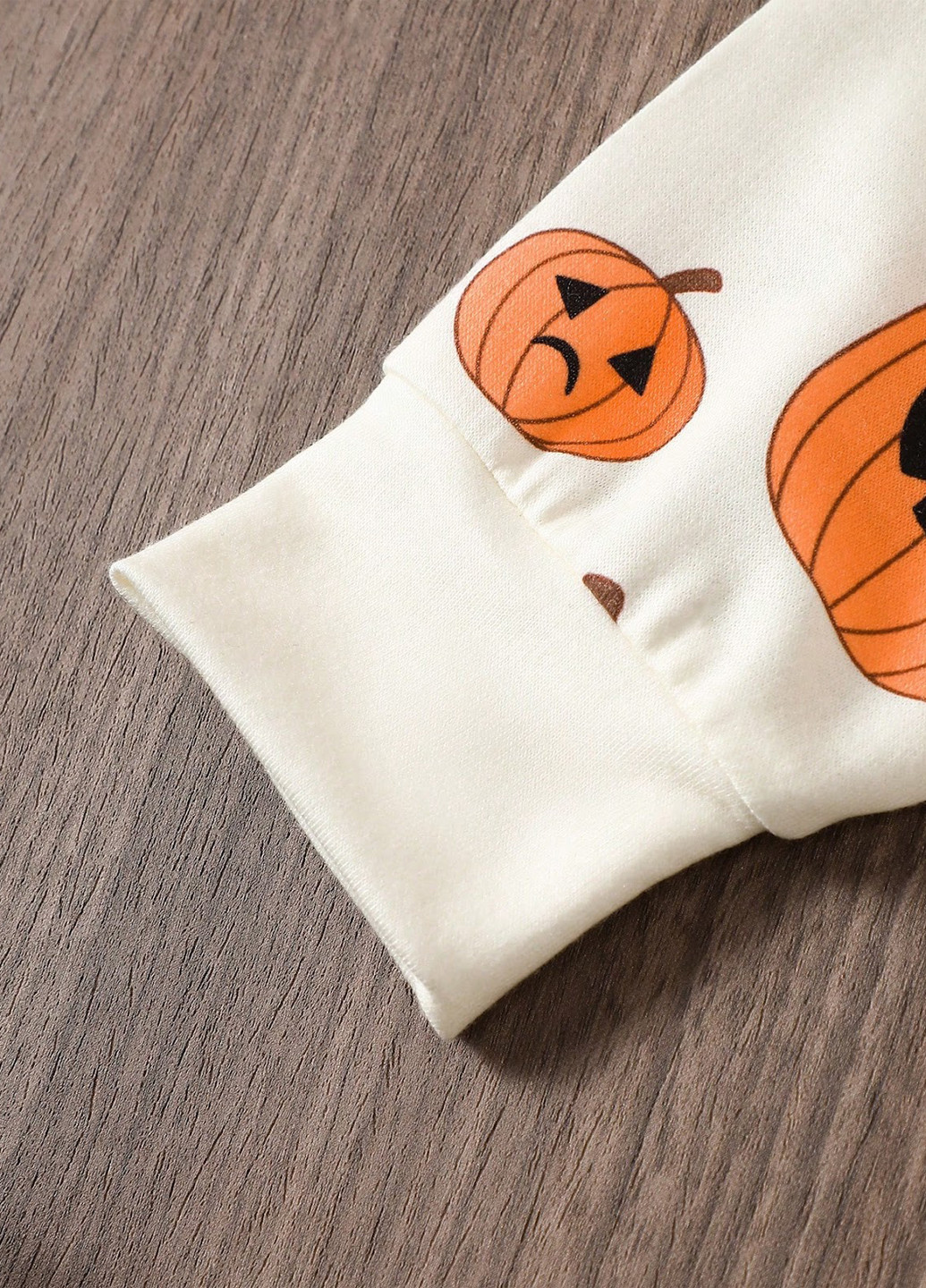 Світло-бежевий демісезонний костюм (світшот, штани) брючний SHEIN