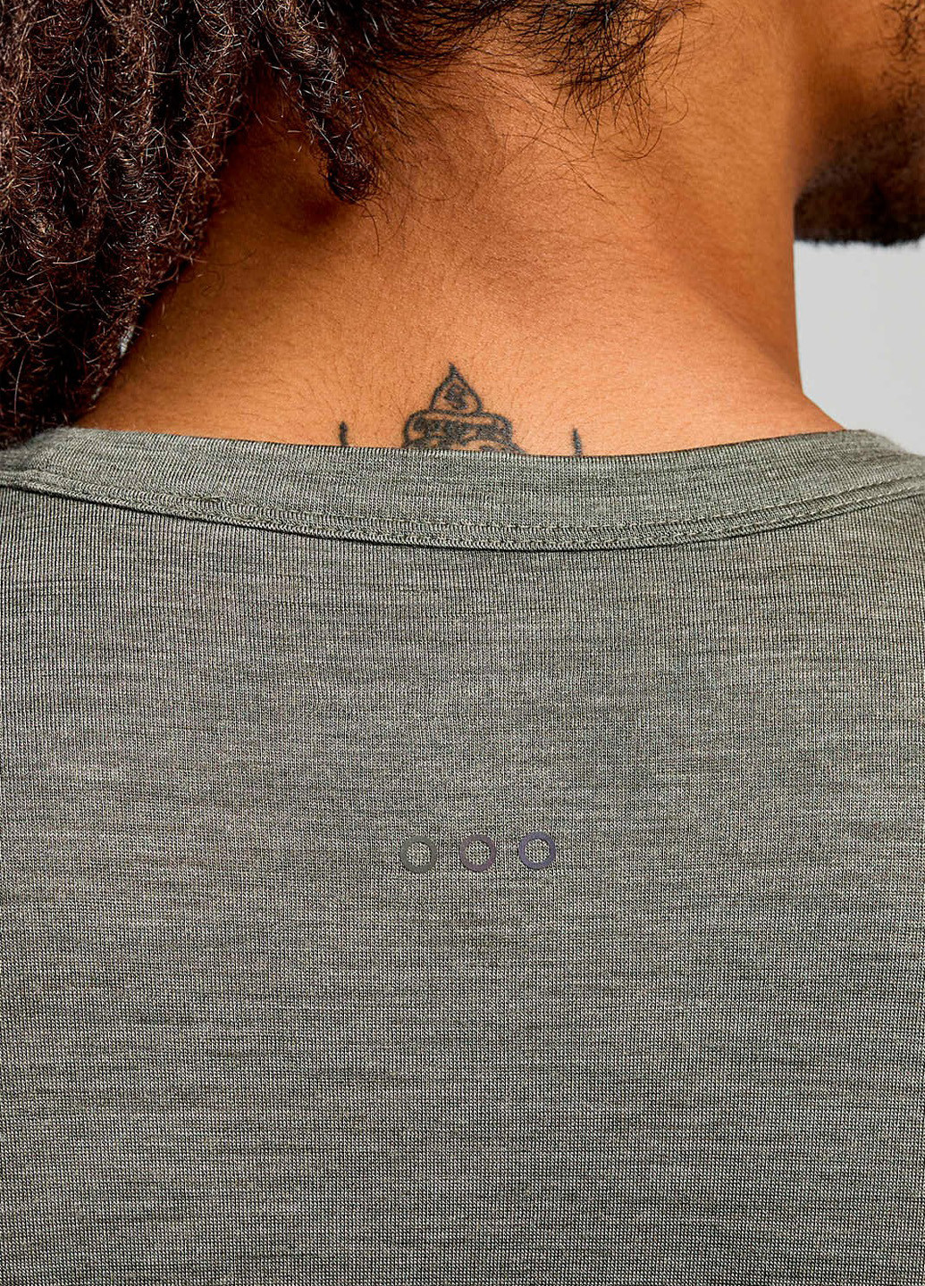 Лонгслів Saucony PEREGRINE MERINO LONG SLEEVE меланж сіро-зелений спортивні трикотаж, меринос, тенсел