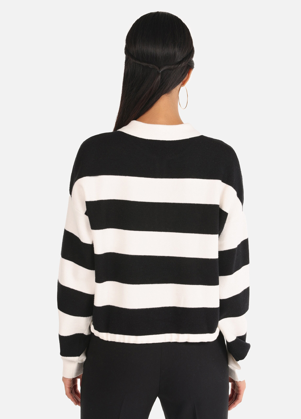 Чорно-білий демісезонний светр Colin's