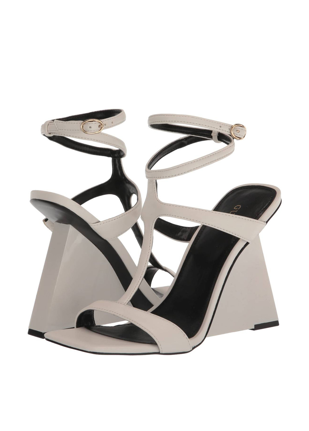 Белые босоножки Guess с ремешком