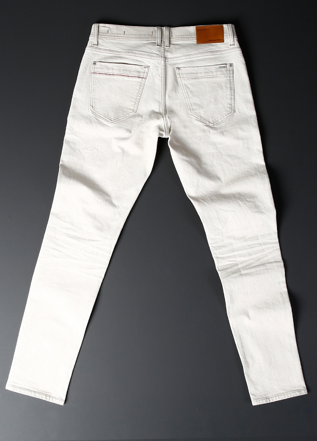 Молочные джинсовые демисезонные зауженные брюки Colin's