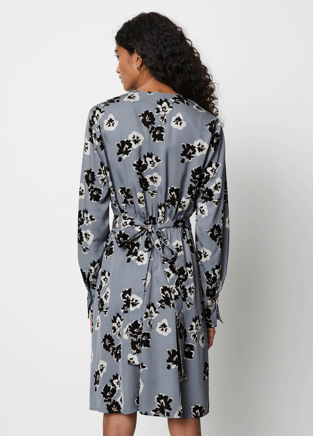 Сіра кежуал сукня Marc O'Polo з квітковим принтом