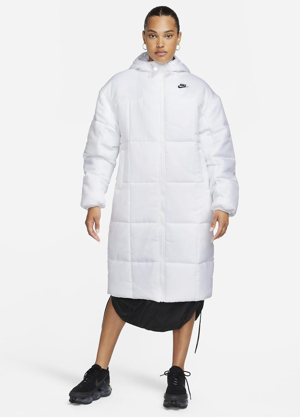 Белая демисезонная куртка fb7675-100 Nike Sportswear Classic Puffer