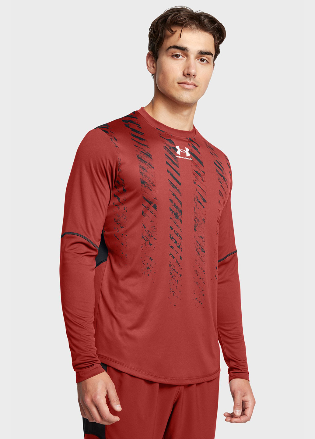 Бордовый демисезонный спортивный лонгслив Under Armour с логотипом
