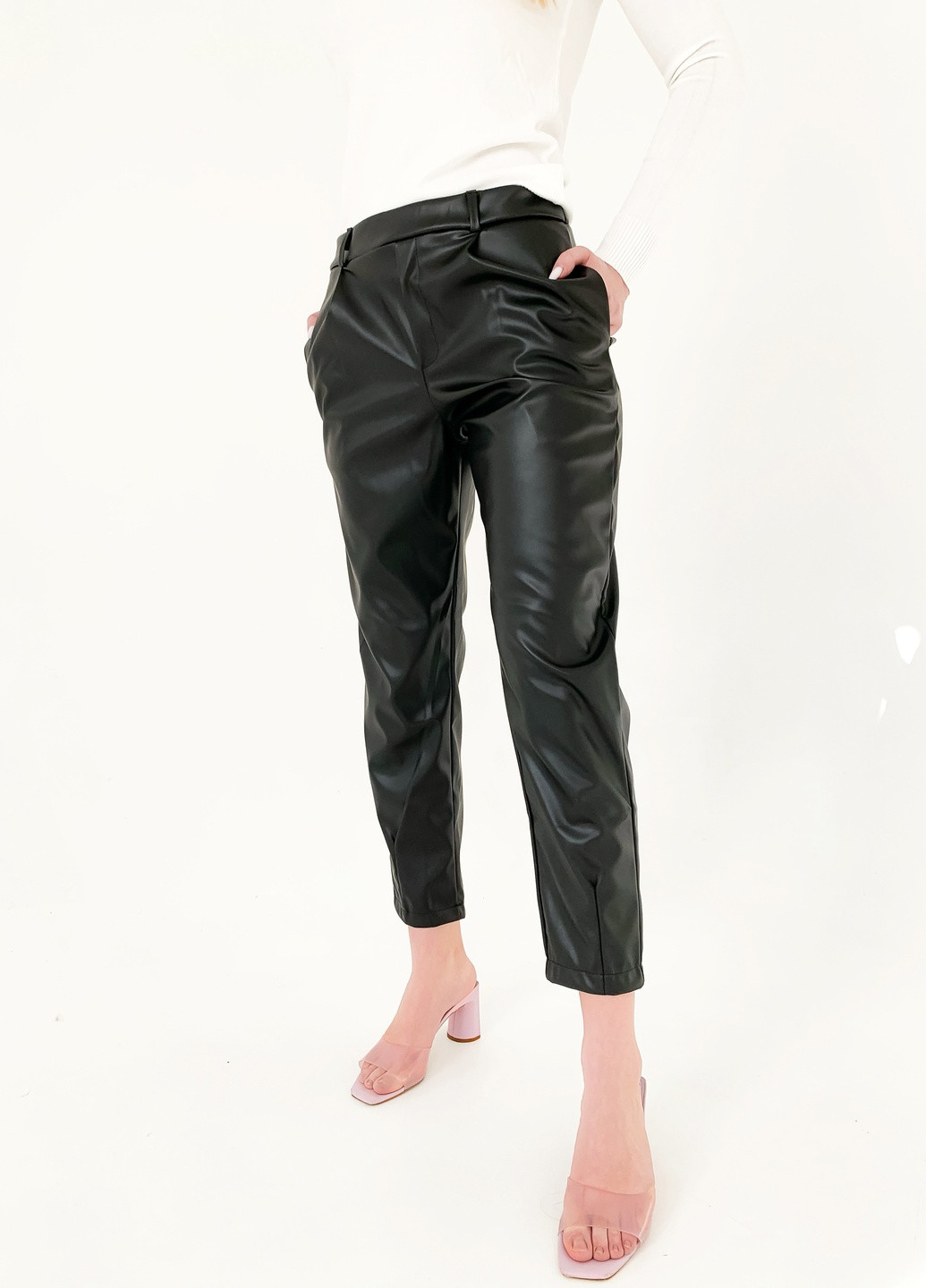 Черные классические демисезонные зауженные, прямые, классические, укороченные брюки Jolie