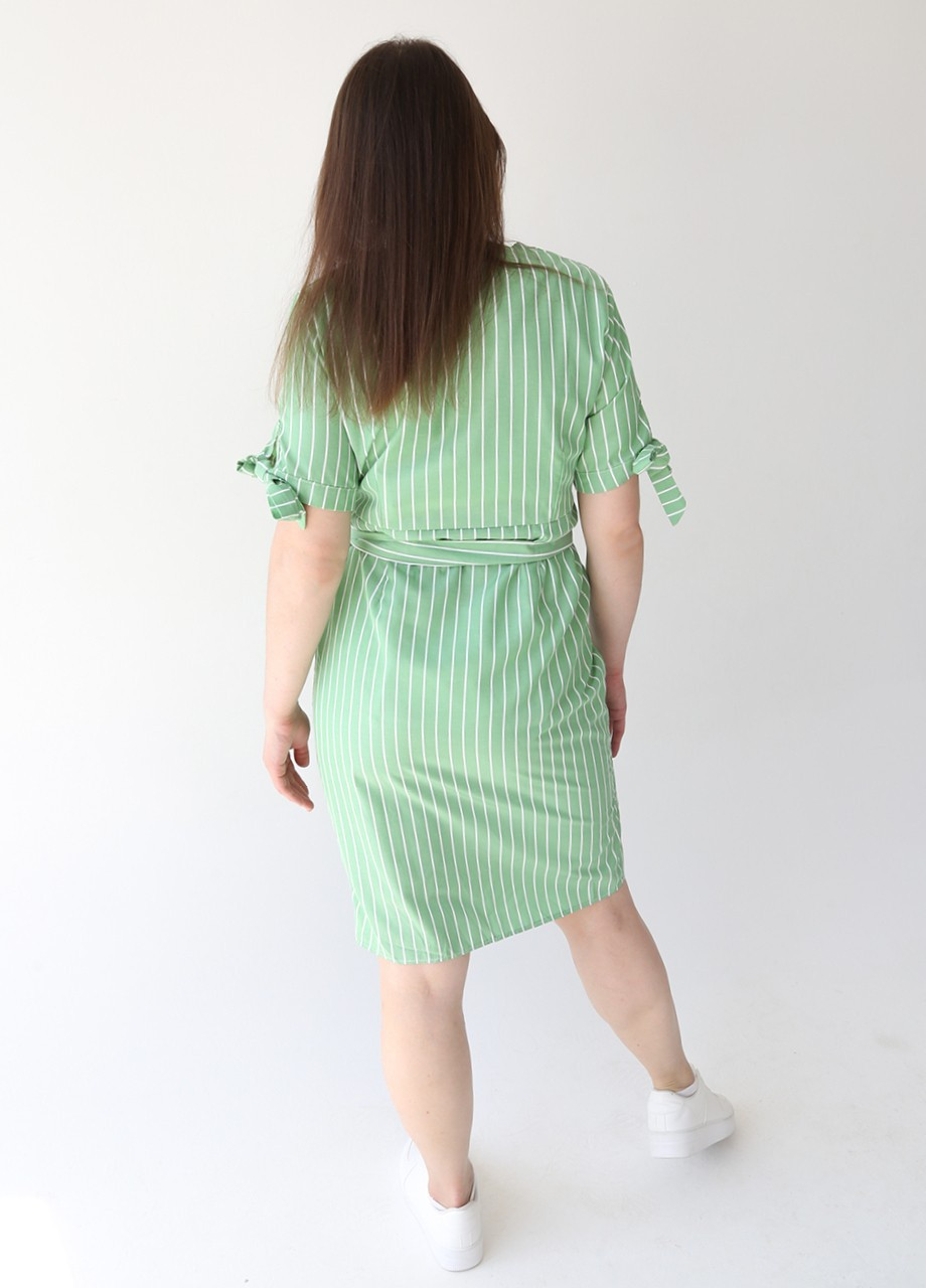 Зеленое кэжуал платье женское зеленое на пуговицах в полоску JEANSclub в полоску