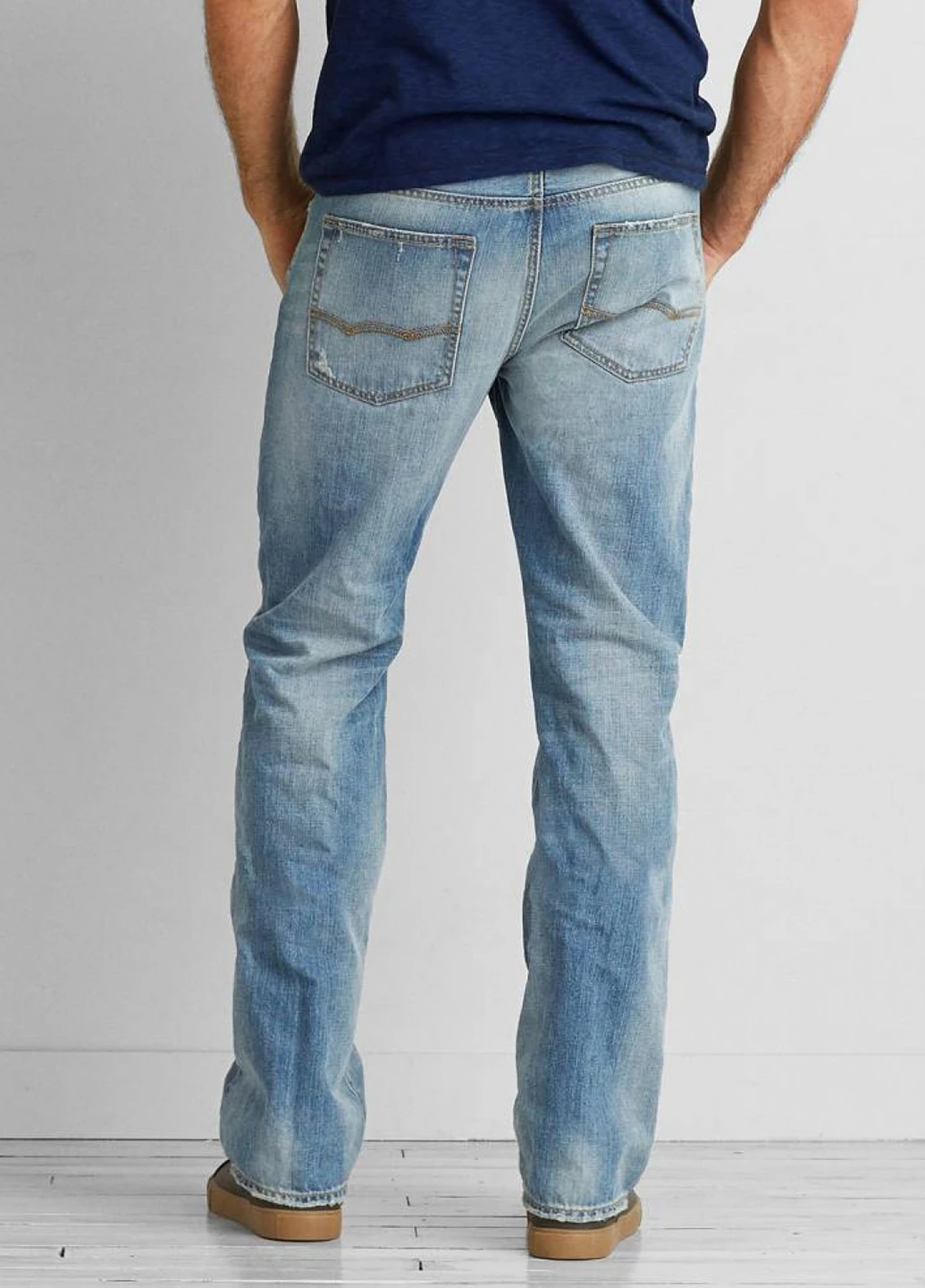 Голубые демисезонные прямые джинсы American Eagle