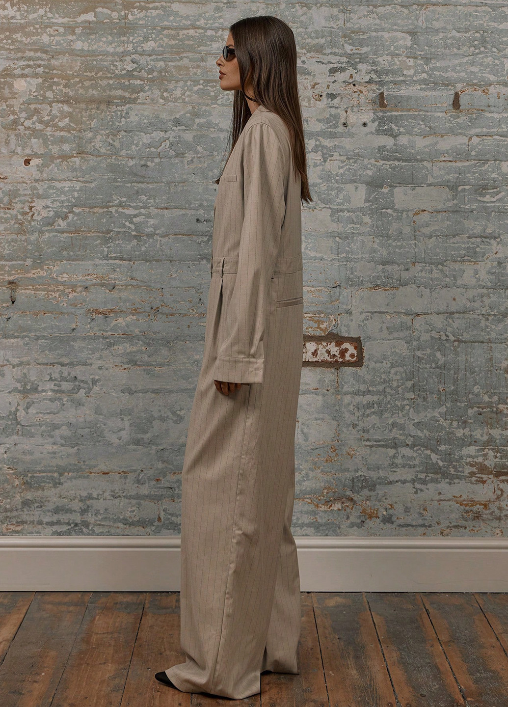 Комбинезон SHEIN комбинезон-брюки полоска темно-бежевый кэжуал полиэстер