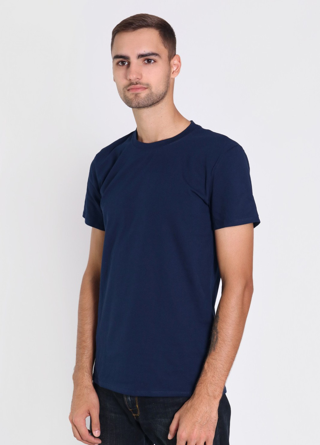 Темно-синя чоловіча футболка однотонна з коротким рукавом NEL