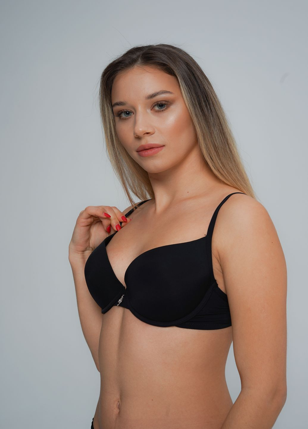 Чёрный бюстгальтер 31113 черный IMPLICITE с косточками