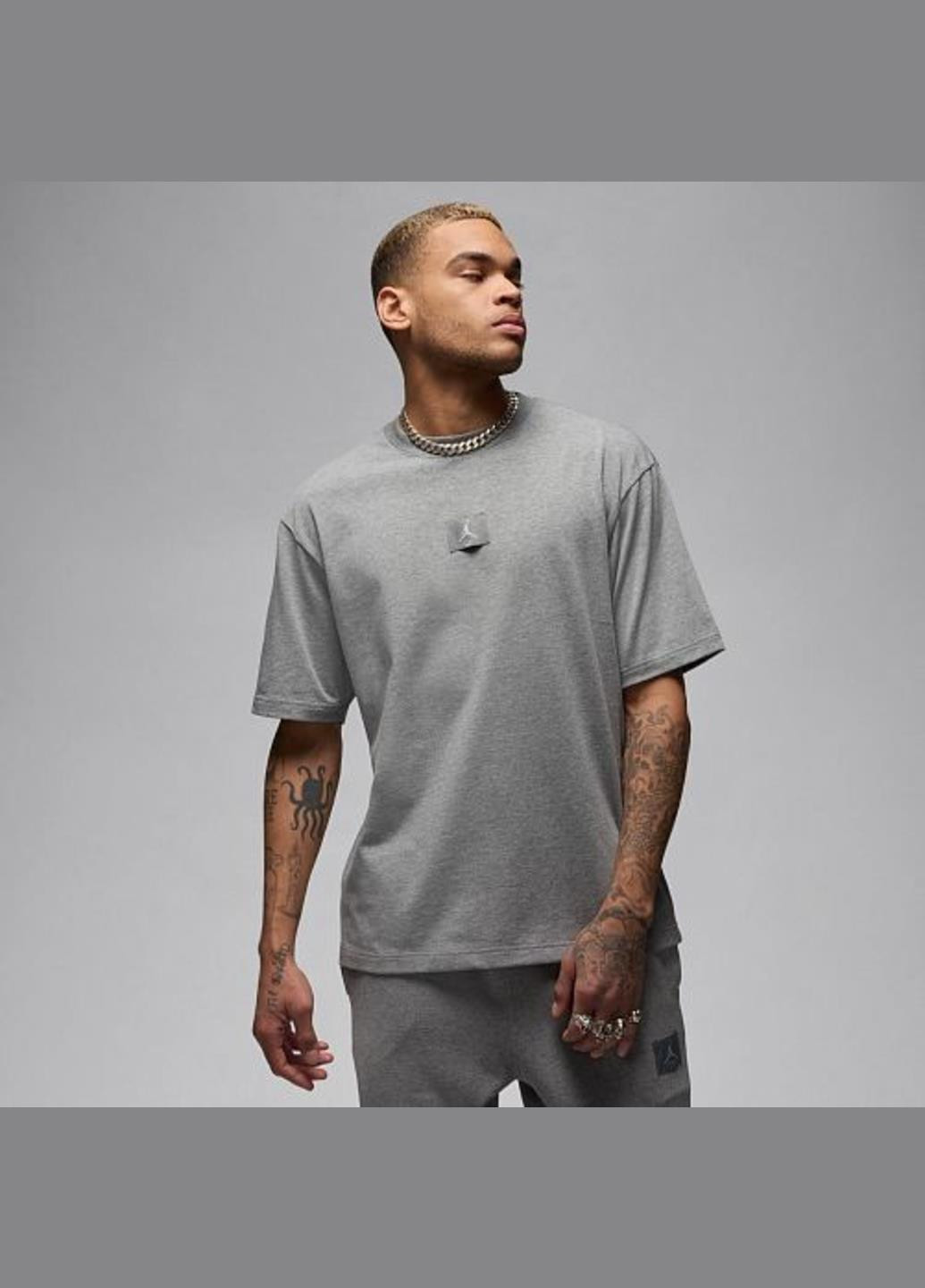 Сіра футболка fz1912-091 Jordan M J FLT ESS 85 SS CREW