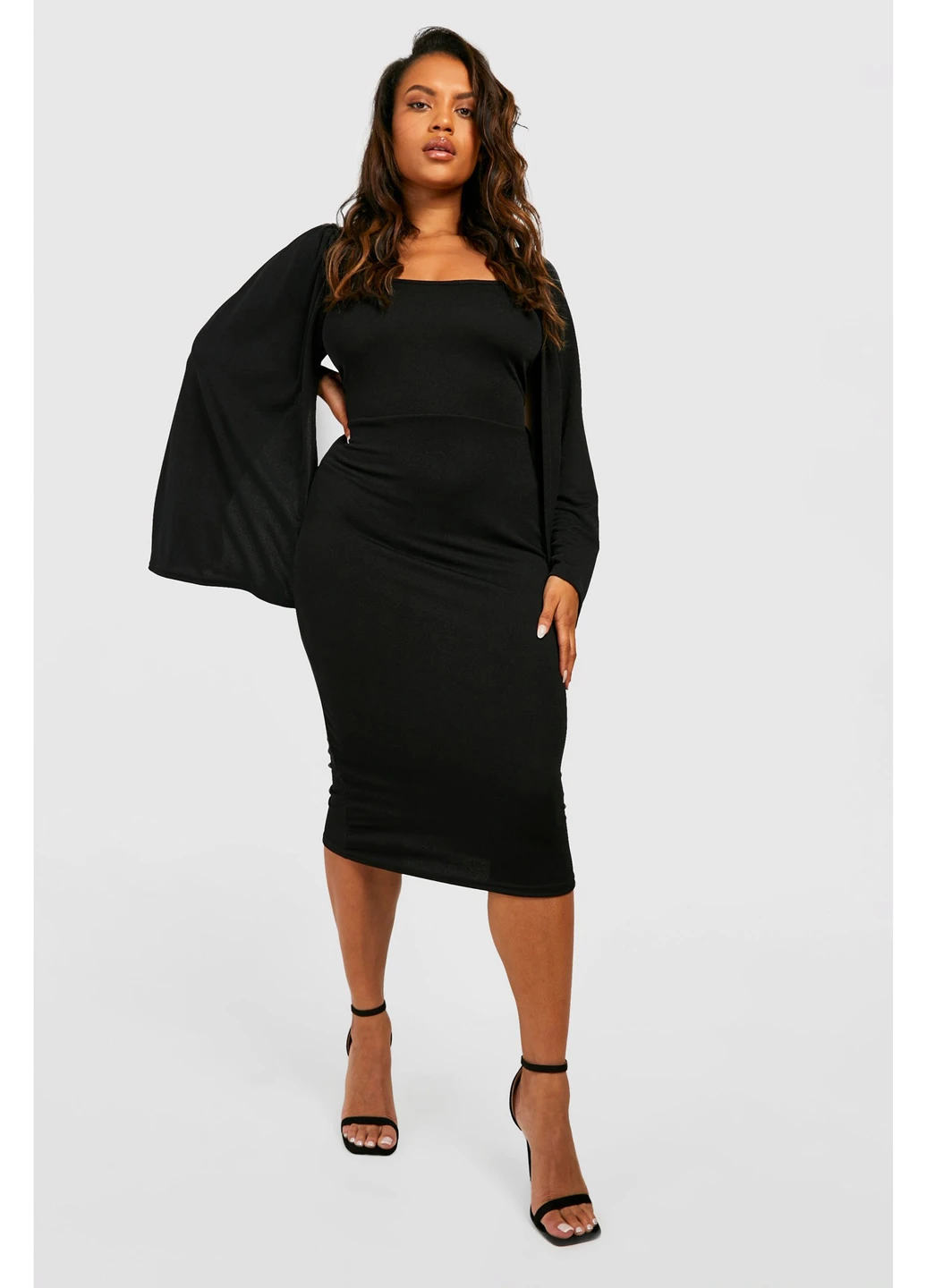 Черное вечернее платье платье-кейп Boohoo однотонное