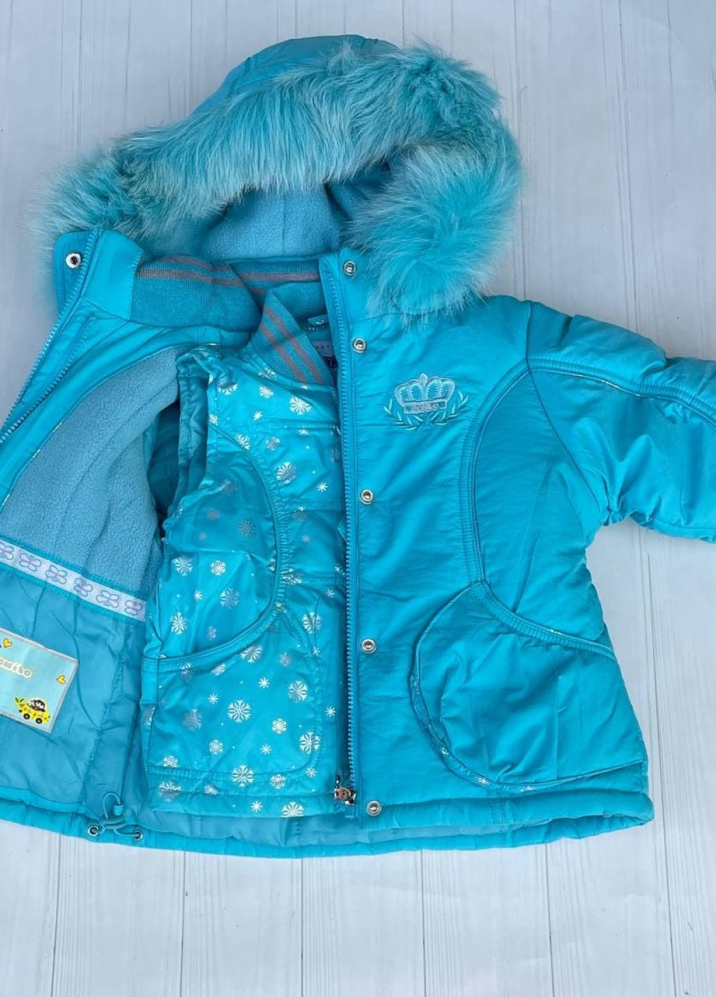 Голубой зимний костюм (куртка, жилетка, полукомбинезон) Donilo