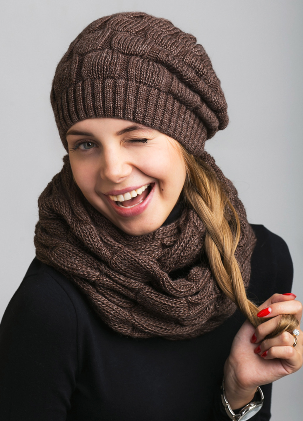 Бронзовый зимний комплект (шапка, шарф) Triko Bakh