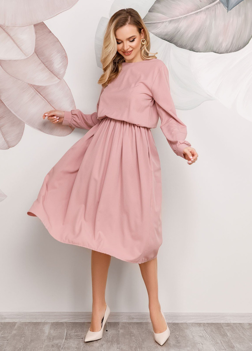 Розовое деловое платье женское клеш ISSA PLUS однотонное
