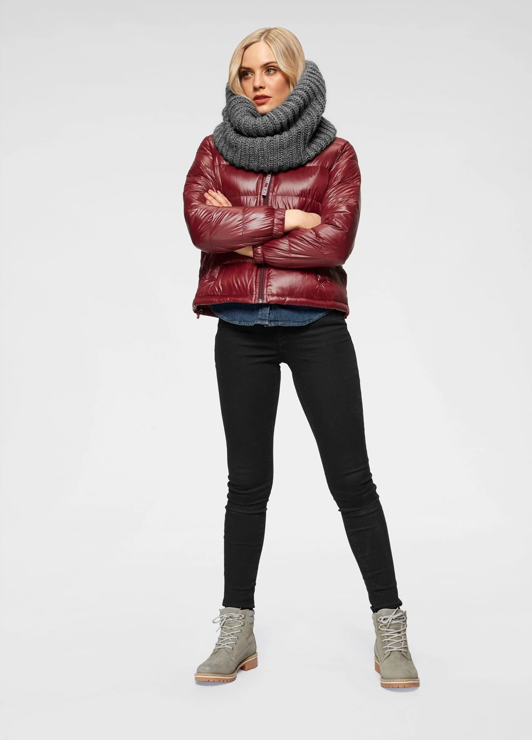 Бордова демісезонна куртка Levi's