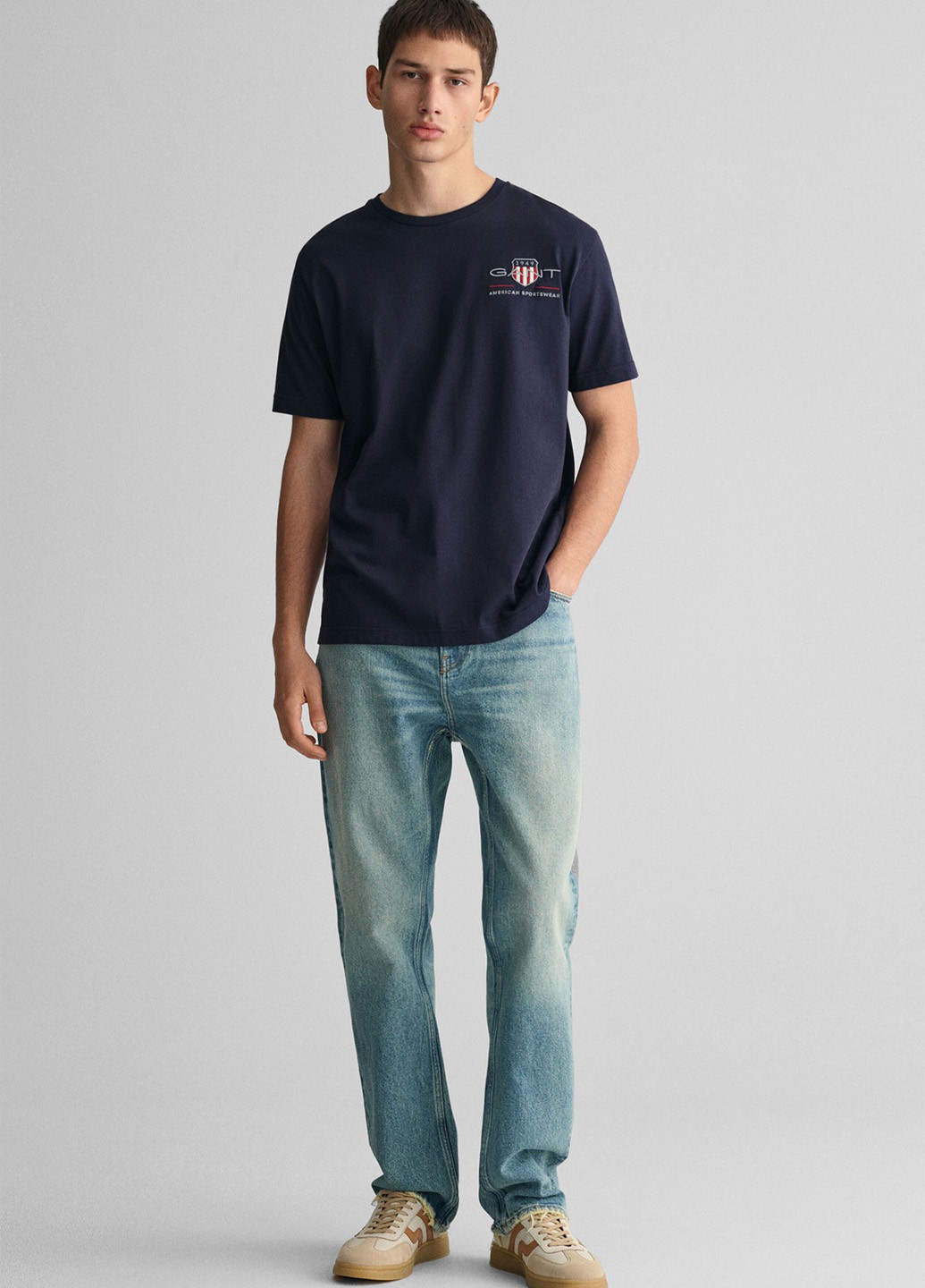 Темно-синя футболка Gant