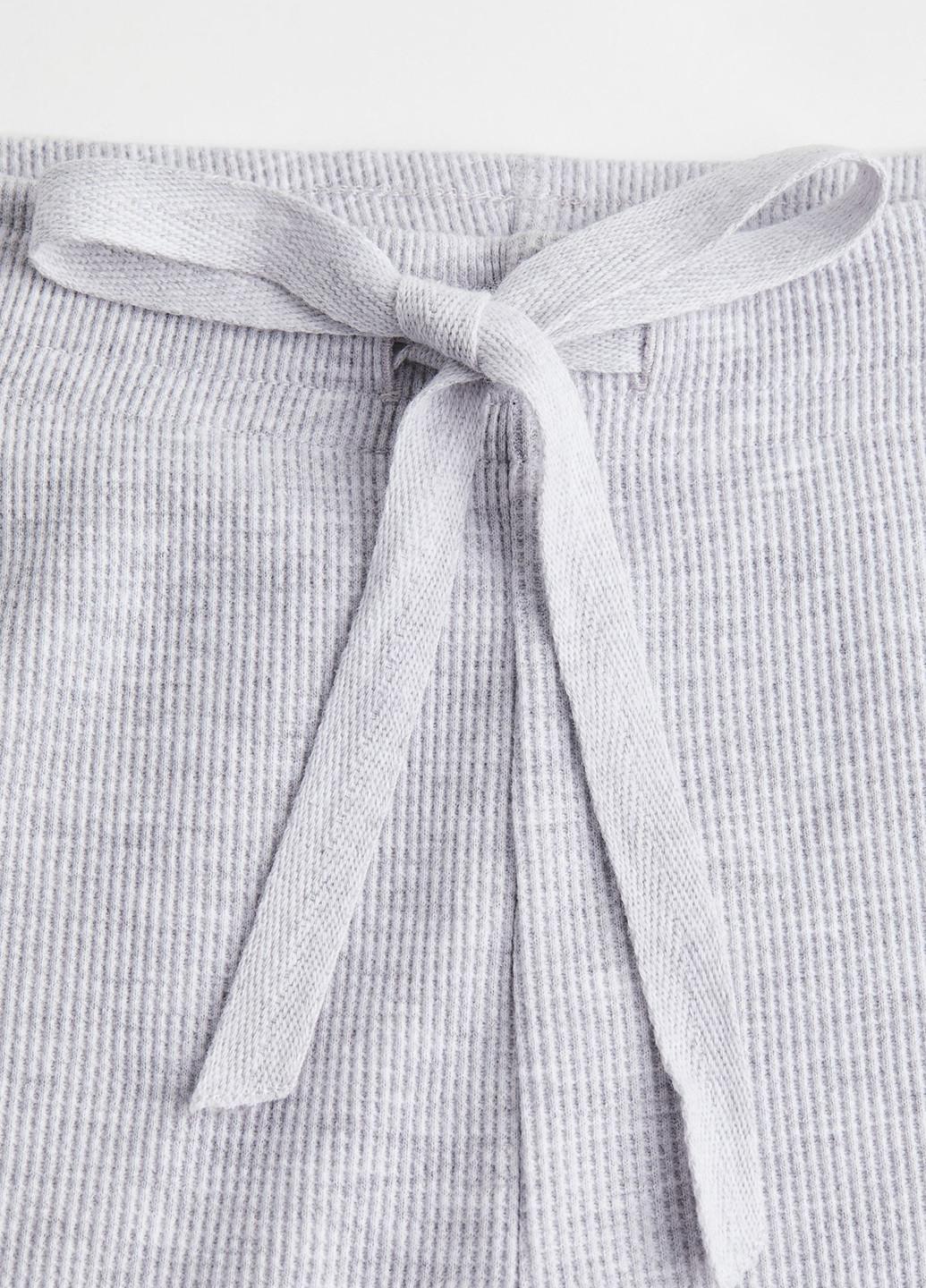 Светло-серая всесезон пижама (лонгслив, брюки) лонгслив + брюки H&M