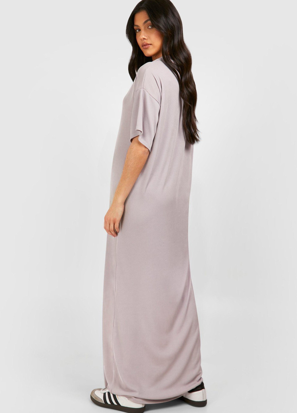 Серое кэжуал платье платье-футболка Boohoo однотонное