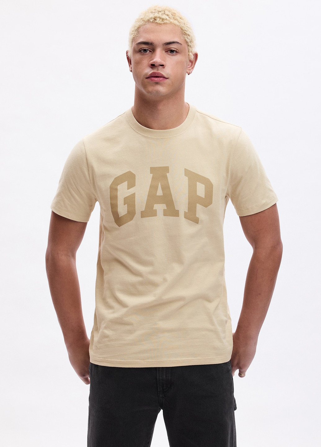 Бежевая футболка Gap