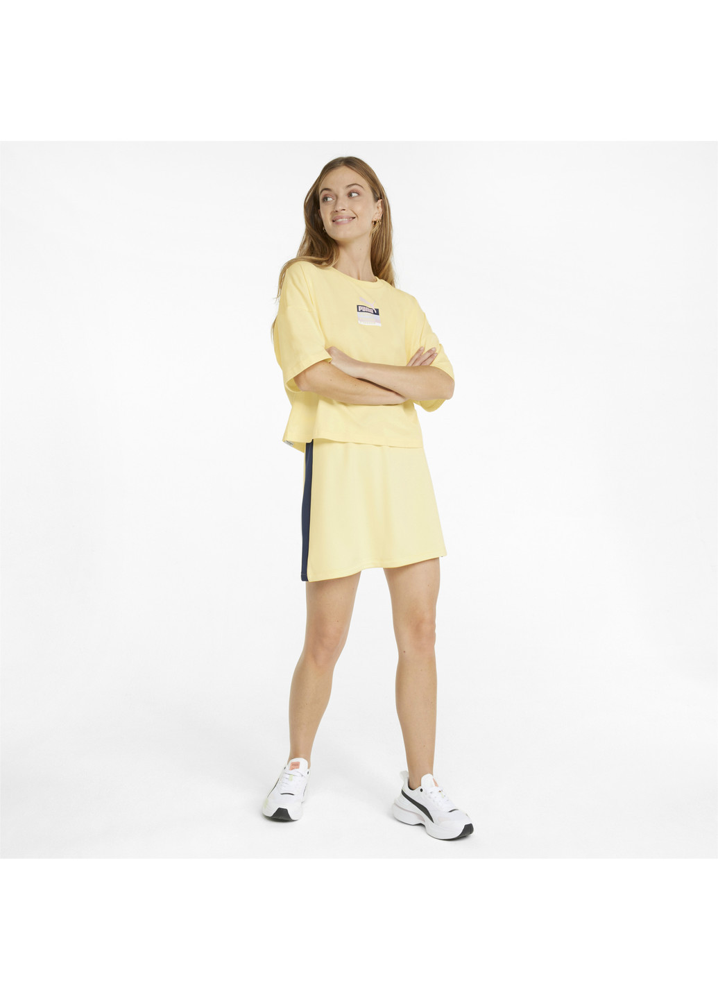 Жовта всесезон футболка brand love oversized women's tee Puma