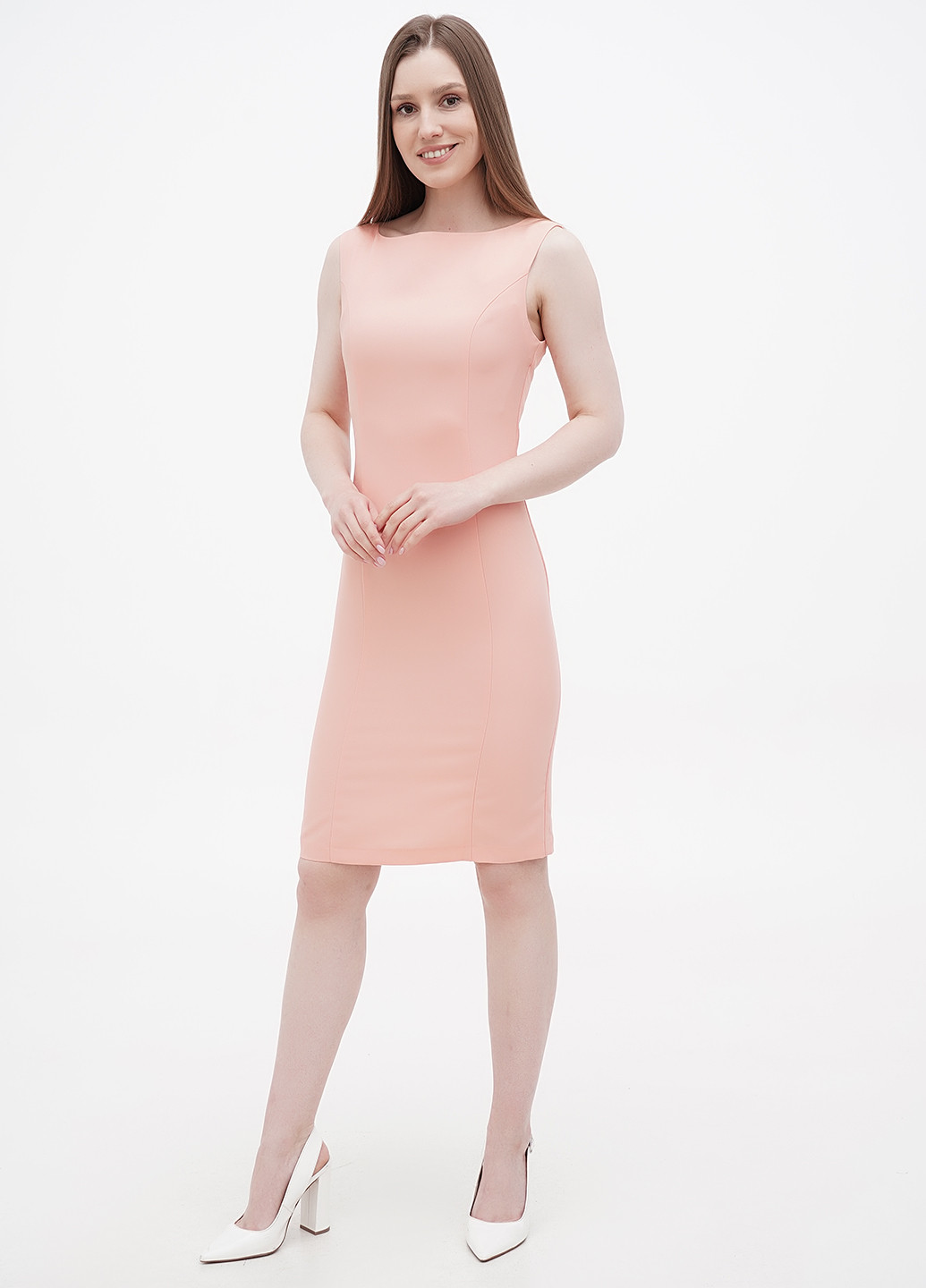 Светло-розовое кэжуал платье футляр Maurini однотонное