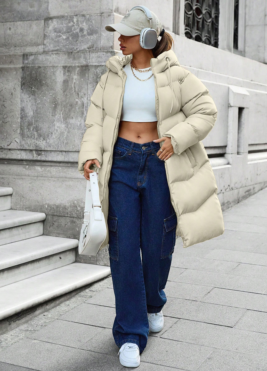 Светло-бежевая зимняя куртка куртка-пальто SHEIN