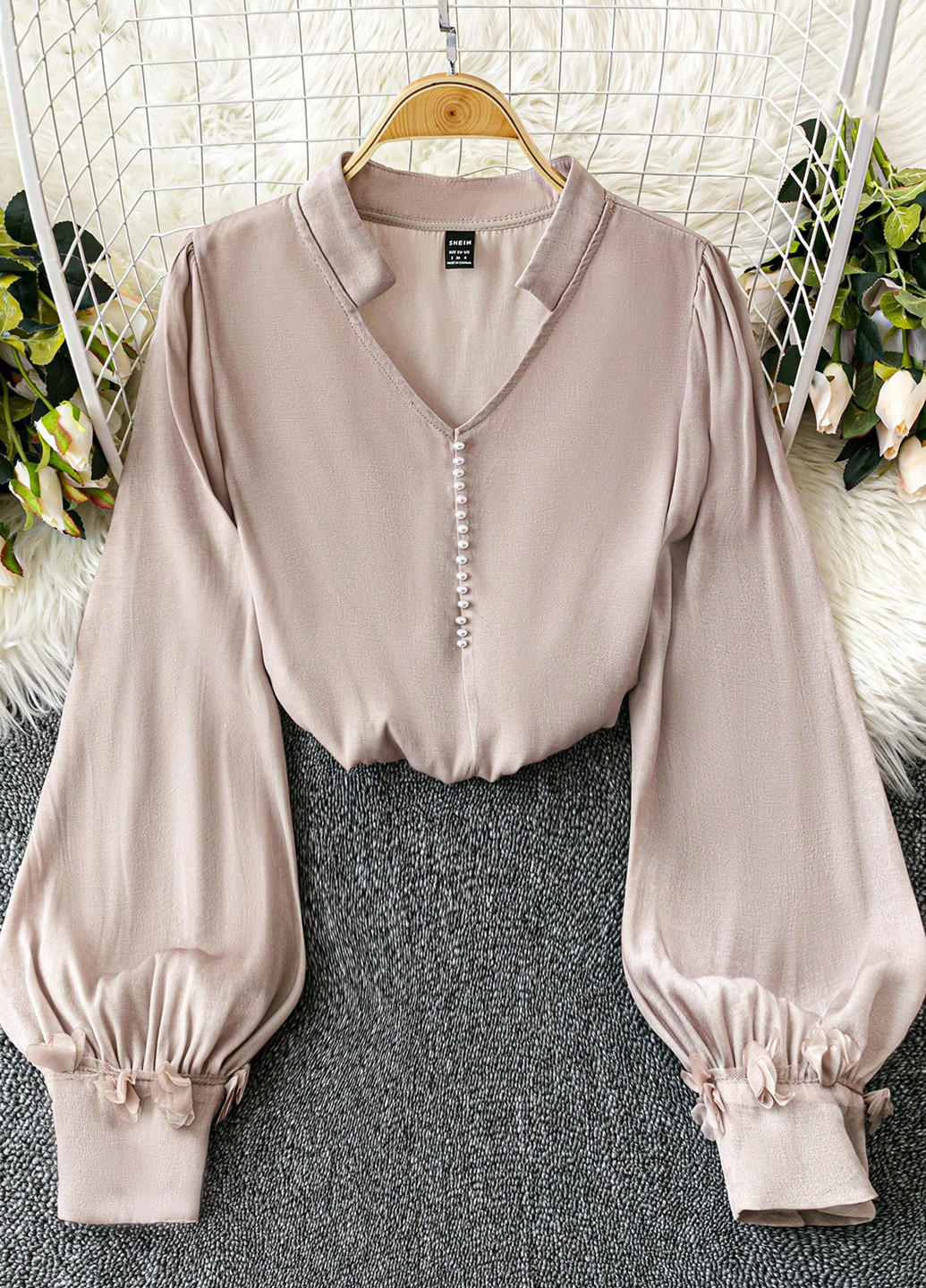 Бежева блуза SHEIN