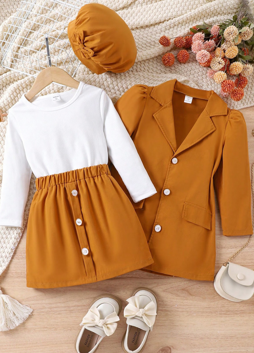 Светло-коричневый демисезонный костюм (жакет, лонгслив, юбка, берет) юбочный SHEIN