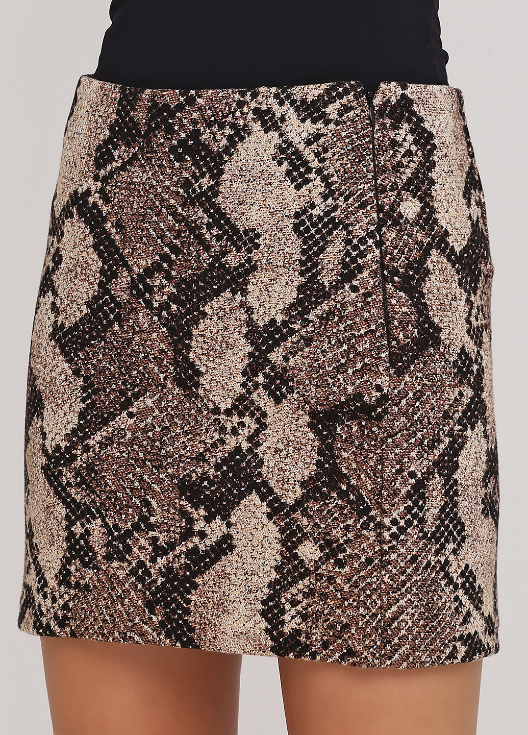 Бежевая кэжуал змеиный юбка H&M а-силуэта (трапеция)
