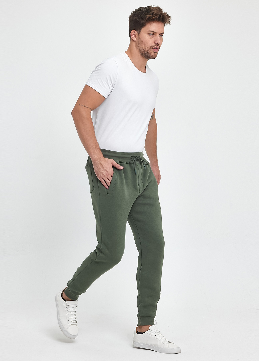 Хаки спортивные демисезонные джоггеры брюки Trend Collection