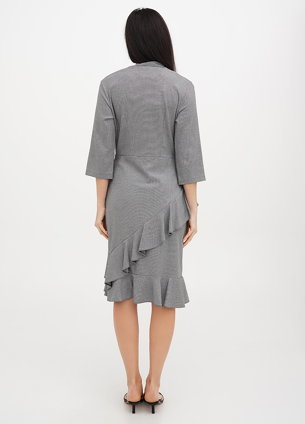 Черно-белое кэжуал платье Vicolo с геометрическим узором