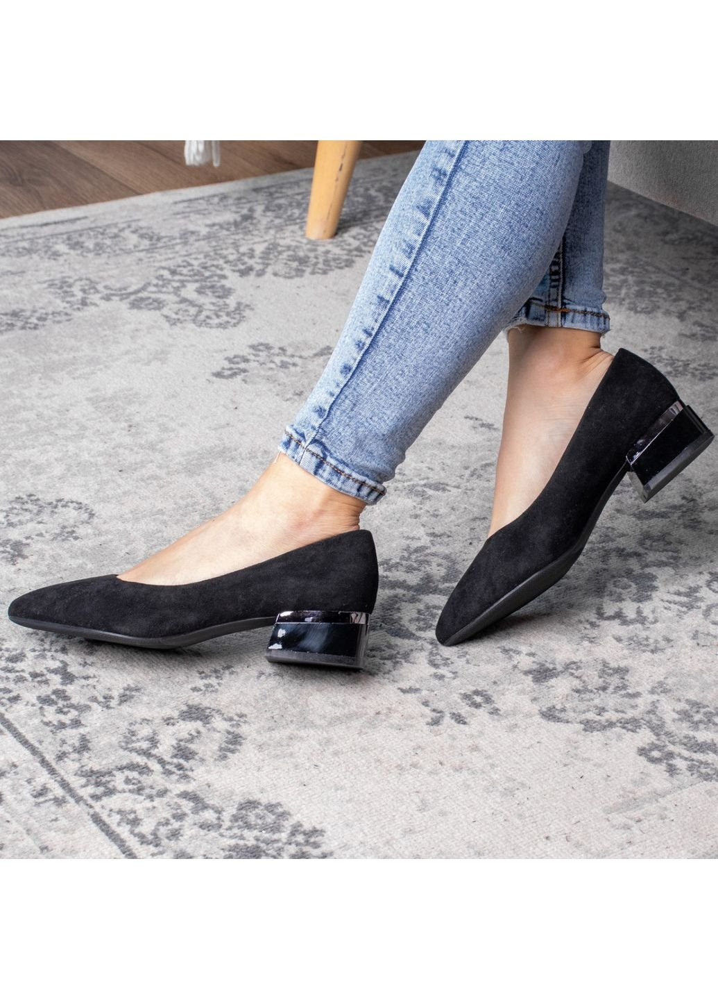 Туфлі жіночі Baggy 2595 38 24,5 см Чорний Fashion (253195296)