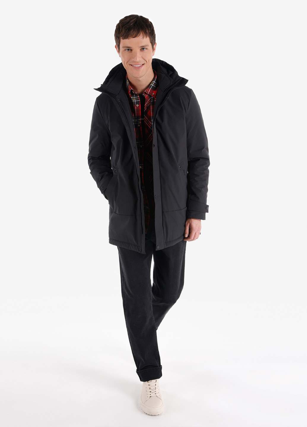 Чорна демісезонна куртка Colin's