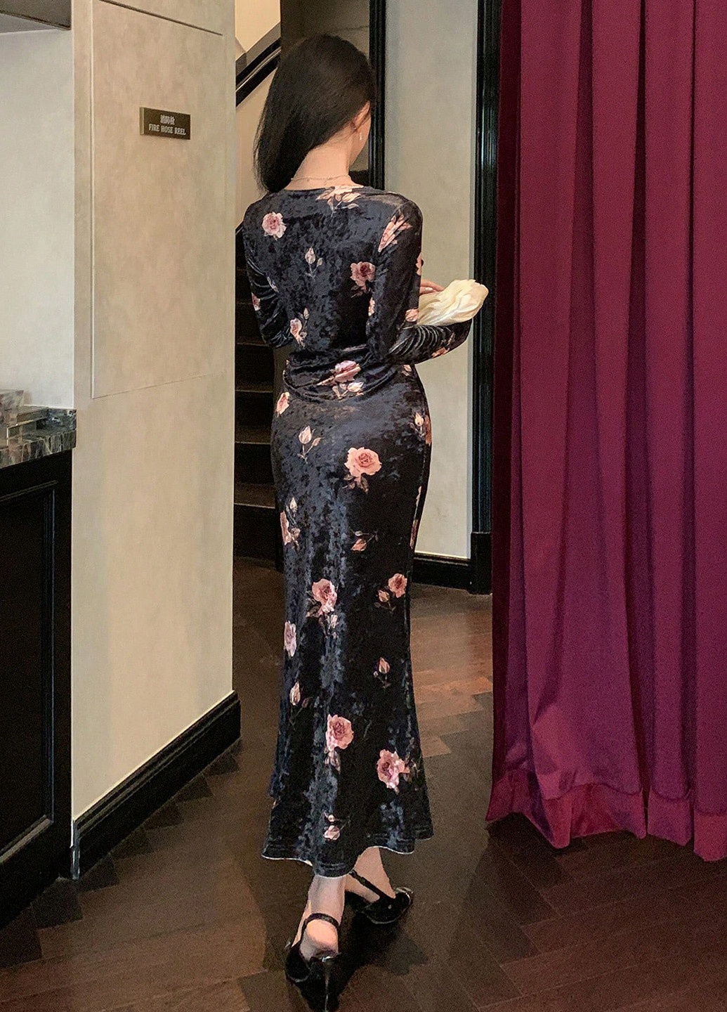 Черное кэжуал платье силуэтная, годе SHEIN розы